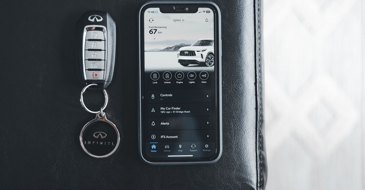 Nissan car key fob — Port Chester Locksmith Services