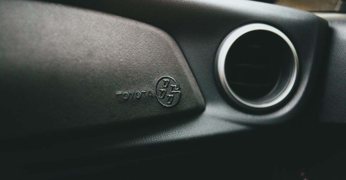 Toyota car key fob — Port Chester Locksmith Services
