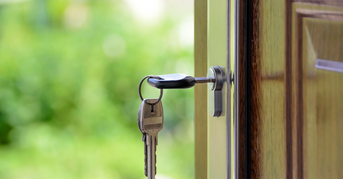 Door Knob Lock vs. Deadbolt: Choosing the Right Hardware for Every Door — Port Chester Locksmith Services